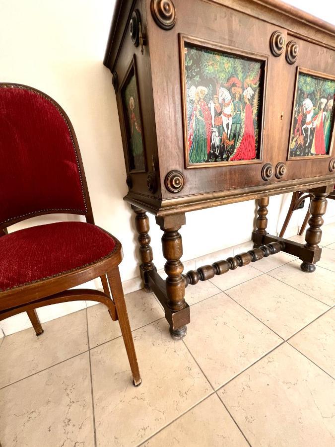 Hotel B&B Montecarlo Милано Мартима Екстериор снимка