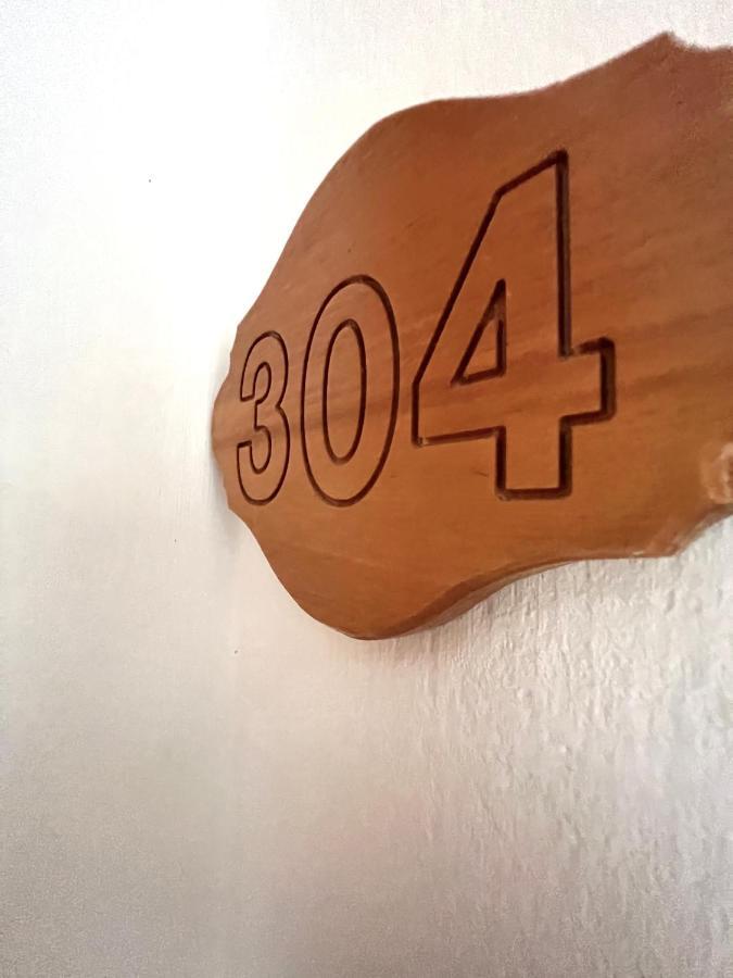 Hotel B&B Montecarlo Милано Мартима Екстериор снимка