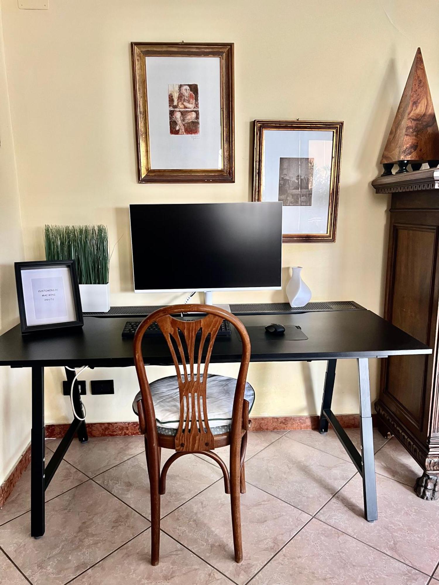 Hotel B&B Montecarlo Милано Мартима Екстериор снимка